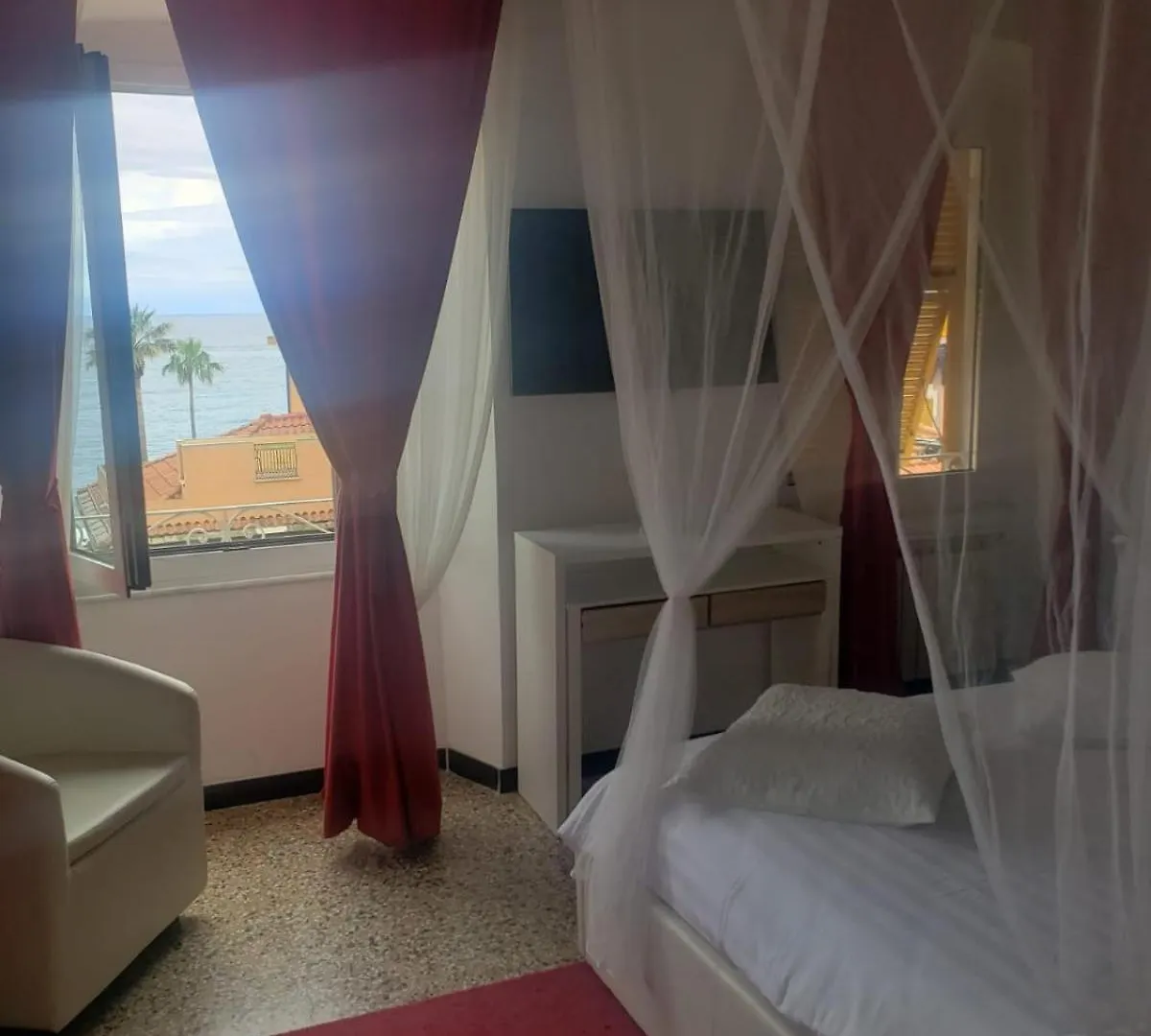 Varazze Suite Sauna E Hammam Guest house